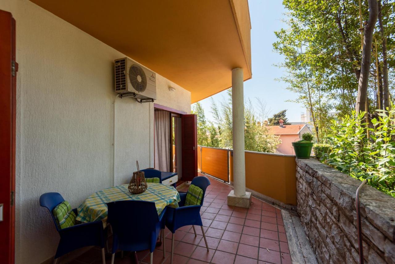 Apartment Anna Пула Екстериор снимка